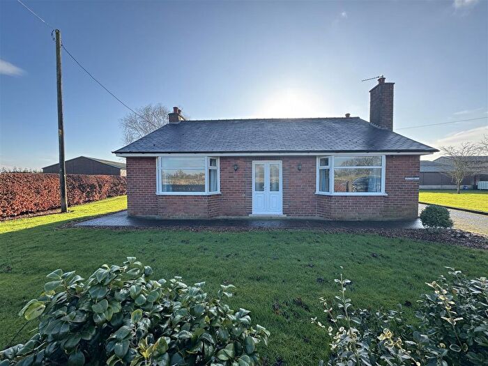 2 Bedroom Detached Bungalow To Rent In Gill Lane, Longton, PR4