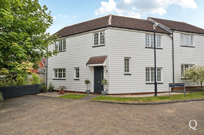 4 Bedroom Semi-Detached House For Sale In Honesty Close, Sittingbourne, Kent, ME10
