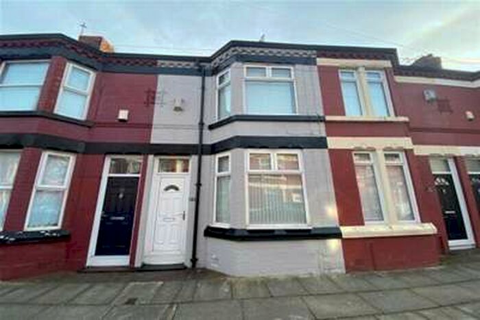 2 Bedroom House To Rent In Glencairn Road, L13