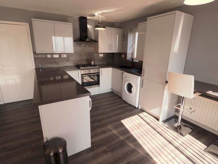2 Bedroom Apartment To Rent In Lancelot Court, Victoria Dock, Hull, HU9