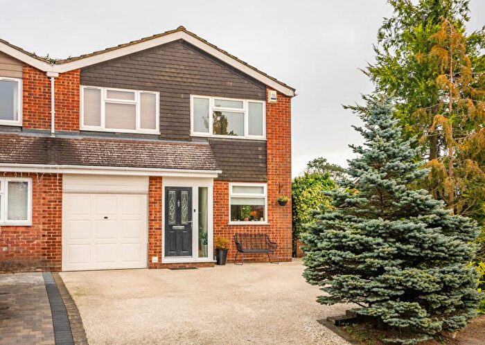 4 Bedroom Semi-Detached House For Sale In Garden Court, Wheathampstead, St. Albans, Hertfordshire, AL4