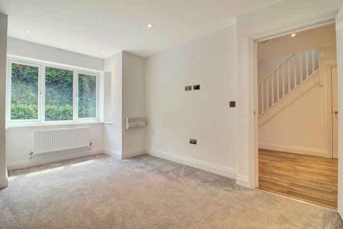 5 Bedroom Detached House To Rent In Parkland Place, Newport, Saffron Walden, CB11