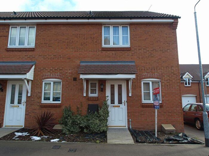 2 Bedroom Semi-Detached House To Rent In Horsley Drive, Gorleston, NR31