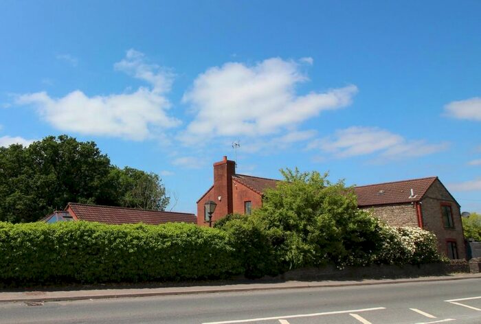 6 Bedroom Detached House For Sale In Bristol Road, Falfield, Wotton-Under-Edge, GL12