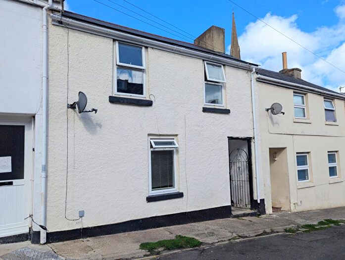 2 Bedroom Terraced House For Sale In Higher Union Lane, Torquay, TQ2