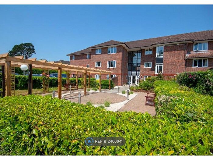 1 Bedroom Flat To Rent In Church Road, Haywards Heath, RH16