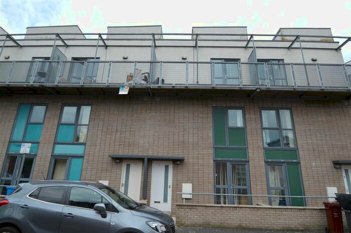 3 Bedroom Property To Rent In Boston Street, Hulme, Manchester, M15