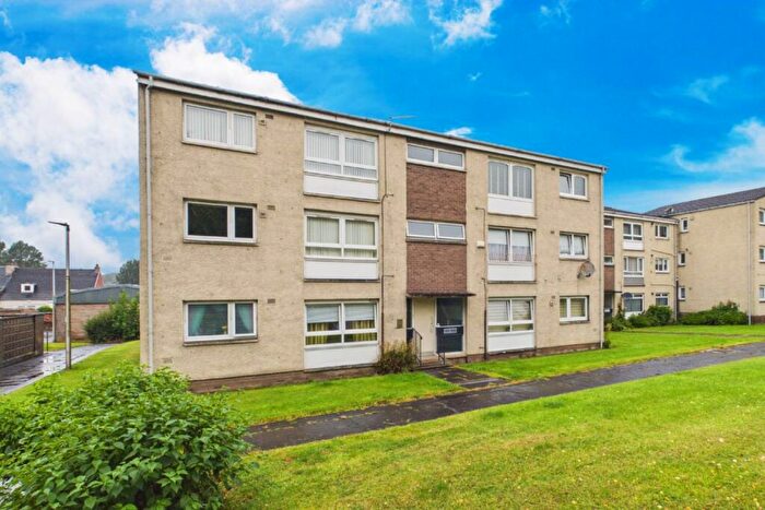 2 Bedroom Flat For Sale In Burnblea Gardens, Hamilton, ML3