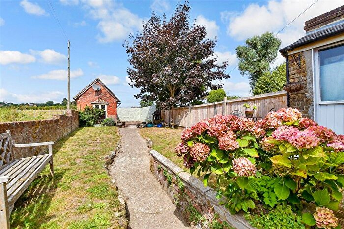 3 Bedroom Semi-Detached House For Sale In The Street, Mereworth, Maidstone, Kent, ME18
