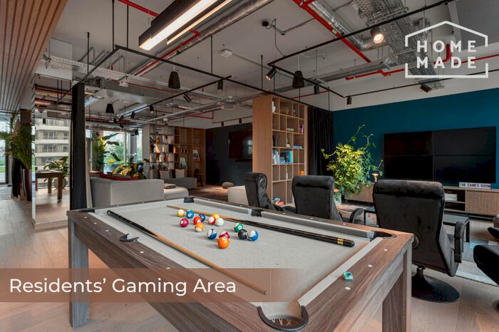 1 Bedroom Flat To Rent In Coppermaker Square, Stratford, E20