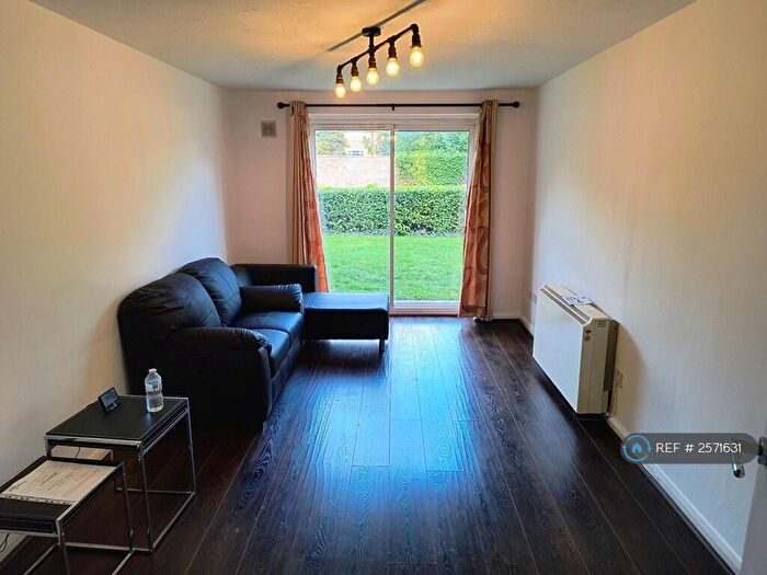 1 Bedroom Flat To Rent In Jefferson Lodge, Wembley, HA0