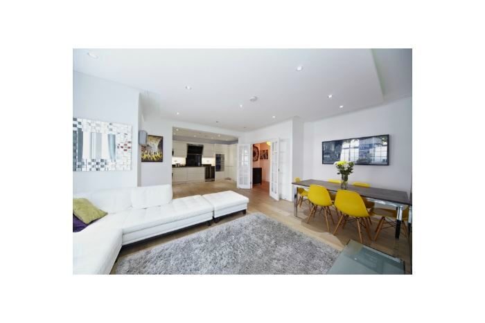 3 Bedroom Flat To Rent In North End Road, London, NW11