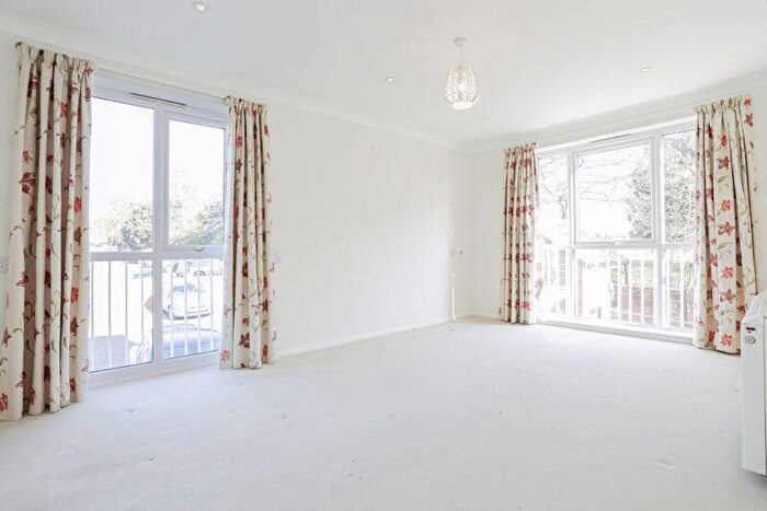 1 Bedroom Retirement Property For Sale In Elmhurst Court, Woodbridge, IP12