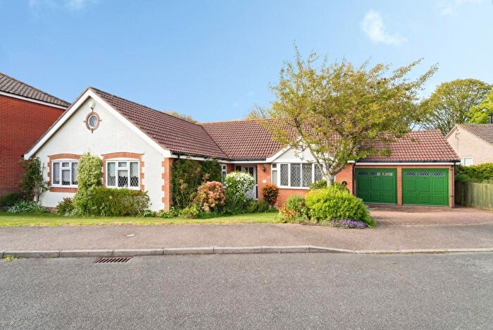 4 Bedroom Bungalow For Sale In Compit Hills, Cromer, Norfolk, NR27