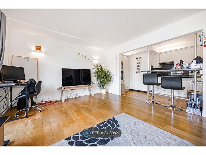 1 Bedroom Flat To Rent In Narrow Street, London, E14