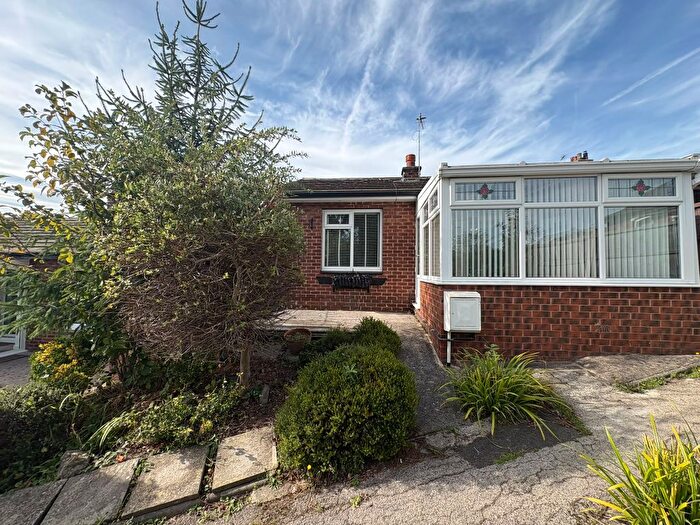 2 Bedroom Bungalow To Rent In Milton Close, Rotherham, S61