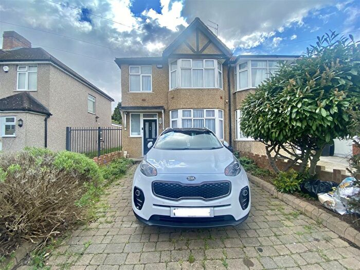 3 Bedroom Semi-Detached House To Rent In Grosvenor Crescent, Hillingdon, UB10