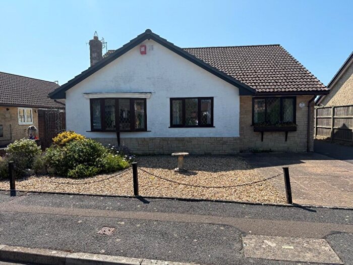 3 Bedroom Detached Bungalow For Sale In Laidlaw Close, Poole, Dorset, BH12