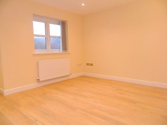2 Bedroom Flat To Rent In B Nant Court, Brymbo, Wrexham, LL11