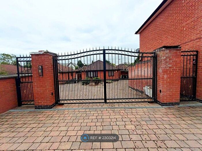 3 Bedroom Bungalow To Rent In Kays Meadow, Nottingham, NG9