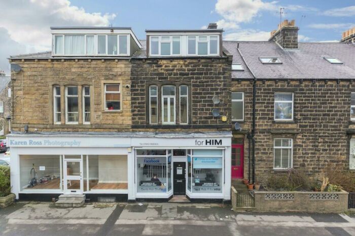 3 Bedroom Flat To Rent In Skipton Road, Ilkley, West Yorkshire, Uk, LS29