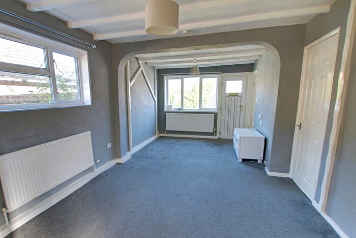 2 Bedroom Detached Bungalow For Sale In Highfield Road, March, PE15