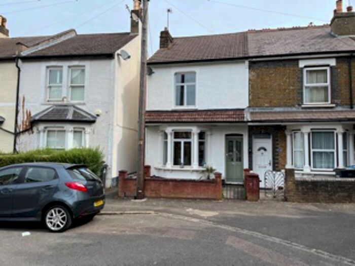 2 Bedroom Semi-Detached House To Rent In Lansdowne Road, Purley, CR8