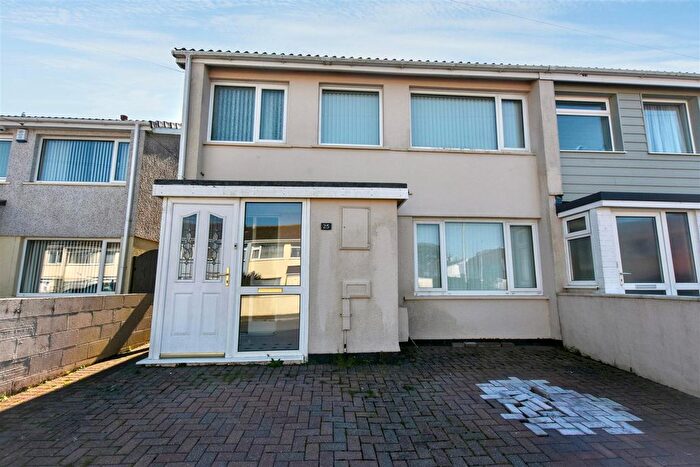 3 Bedroom End Terrace House For Sale In Bosmeor Park, Redruth, TR15