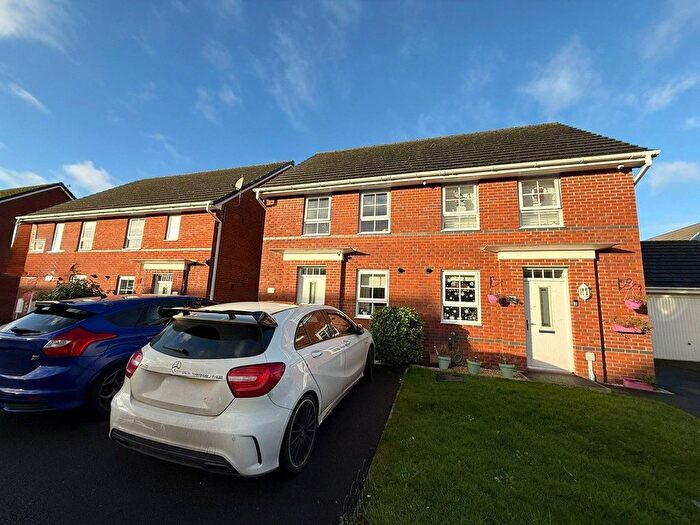 3 Bedroom Semi Detached House For Sale In Horseshoe Drive, Buckshaw Village, Chorley, Lancashire, PR7