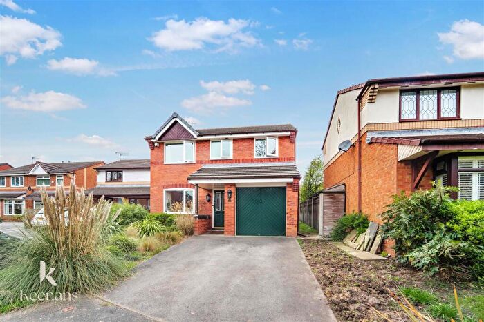 4 Bedroom Detached House For Sale In Sutherland Street, Eccles, Manchester, M30