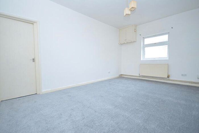 2 Bedroom Apartment To Rent In Mill Road, Kettering, NN16