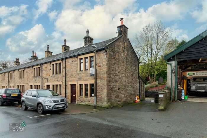 2 Bedroom Cottage For Sale In Pendle Row, Barley, Burnley, BB12