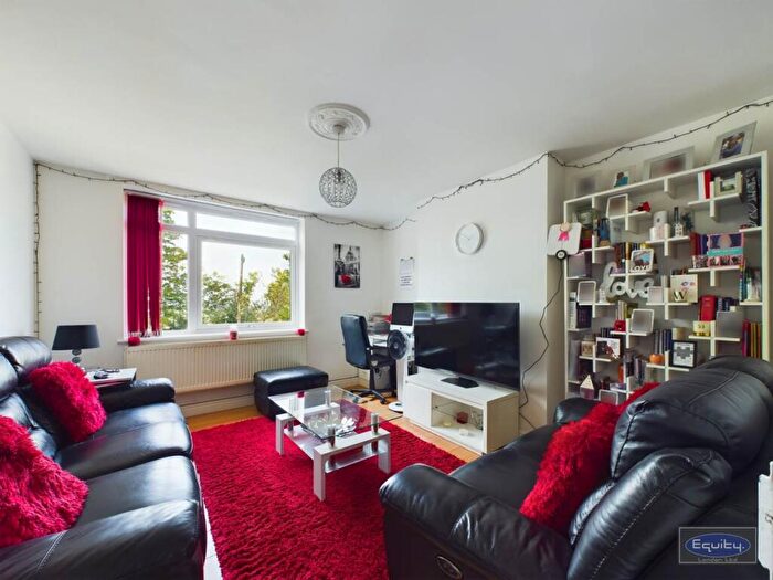1 Bedroom Flat To Rent In Occupation Lane, Shooters Hill, Woolwich, SE18