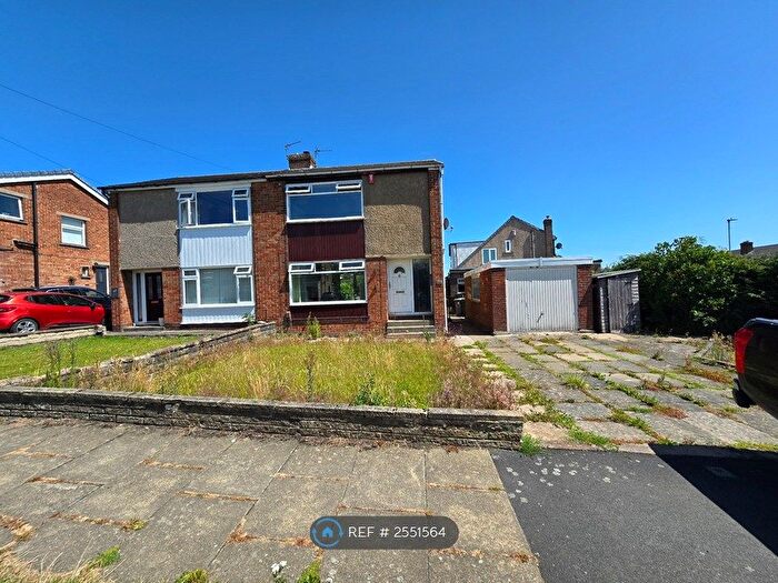 3 Bedroom Semi-Detached House To Rent In Wesley Avenue, Low Moor, Bradford, BD12