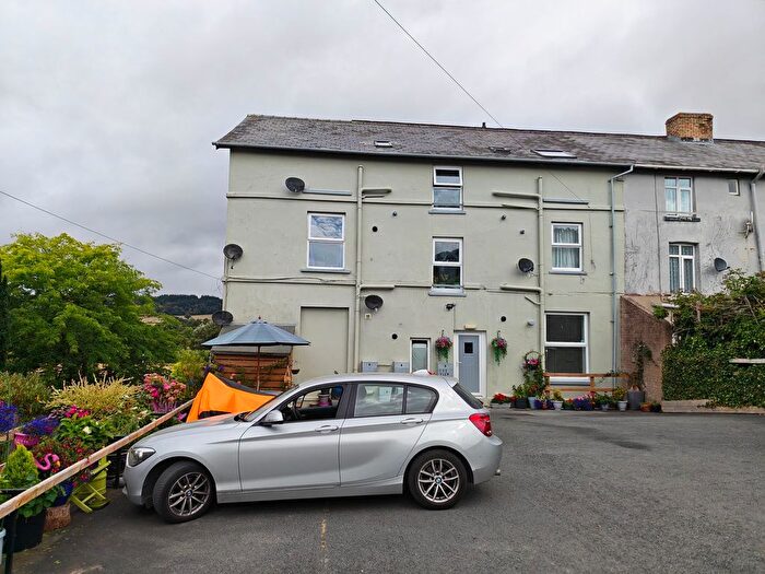 1 Bedroom Flat To Rent In Hay Road, Builth Wells, LD2