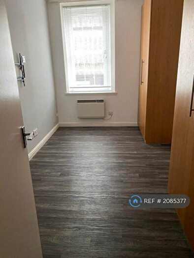 1 Bedroom Flat To Rent In St Andrew Street, Aberdeen, AB25