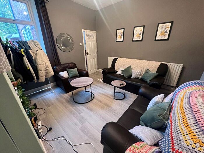 4 Bedroom House To Rent In Alton Road (D), Selly Oak, Birmingham, West Midlands, B29