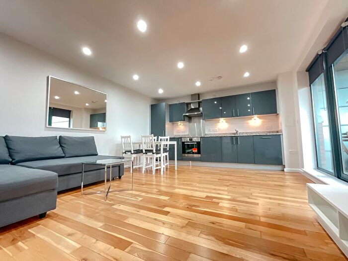 1 Bedroom Flat To Rent In Grange Road, London, SE1