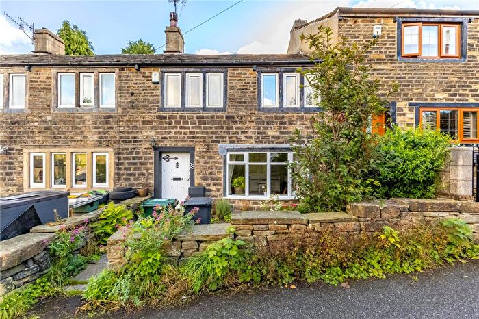 2 Bedroom Terraced House For Sale In Hollins Row, Slaithwaite, Huddersfield, HD7