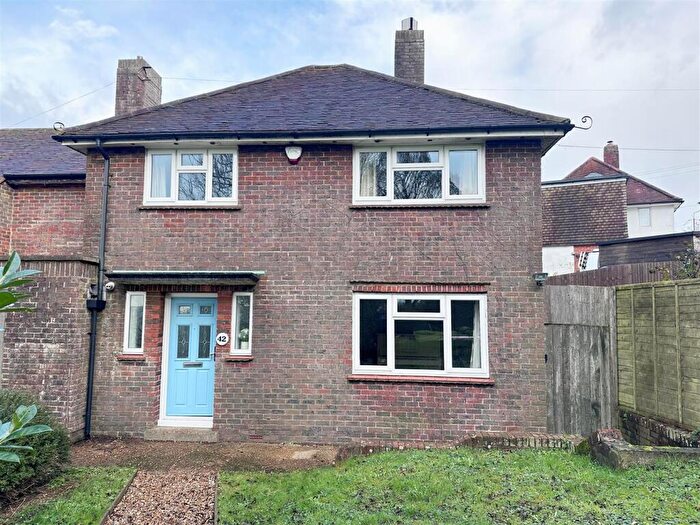 3 Bedroom Semi Detached House For Sale In Carden Hill, Hollingbury, Brighton, BN1