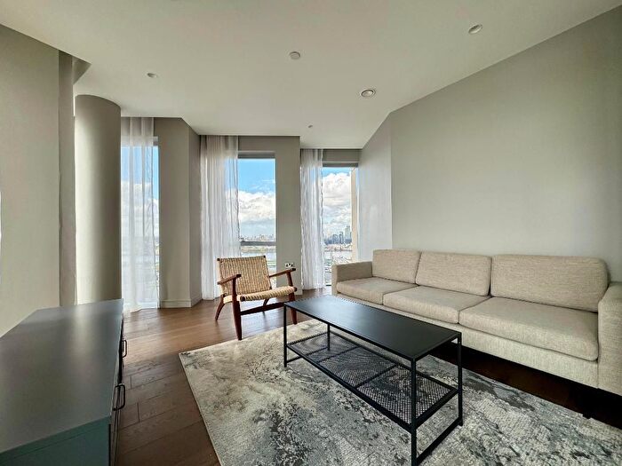 2 Bedroom Flat To Rent In Cutter Lane, North Greenwich, London, SE10