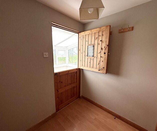 3 Bedroom Bungalow To Rent In Axton Hill, Pembroke, SA71