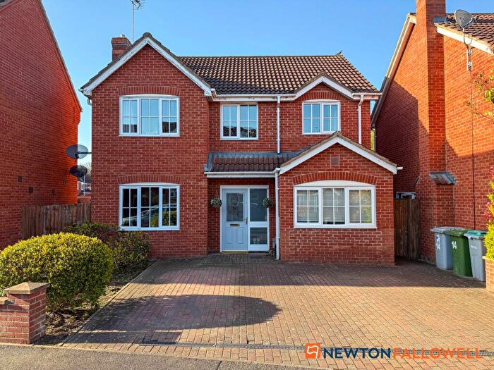 4 Bedroom Detached House For Sale In Stirling Drive, Coddington, NG24