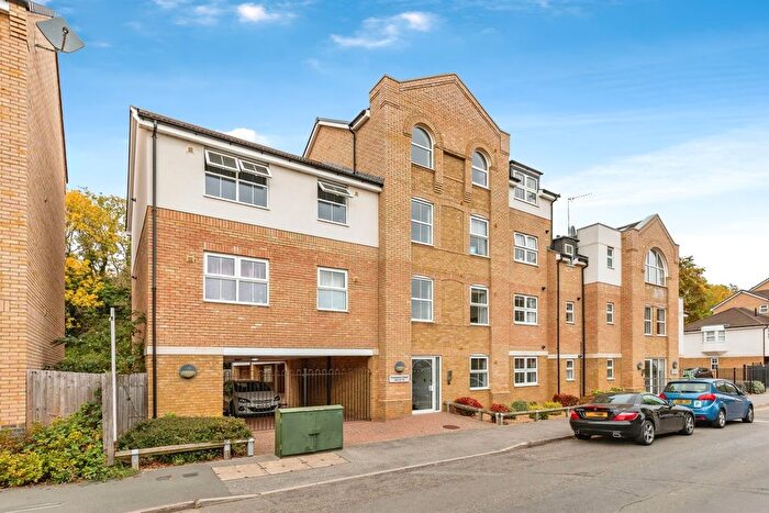 1 Bedroom Flat For Sale In Station Road, Rushden, NN10