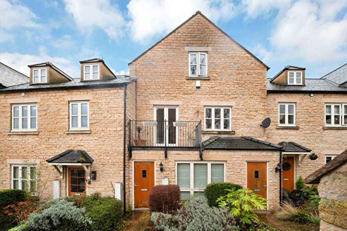 2 Bedroom Maisonette For Sale In Pauleys Court, Stamford, PE9