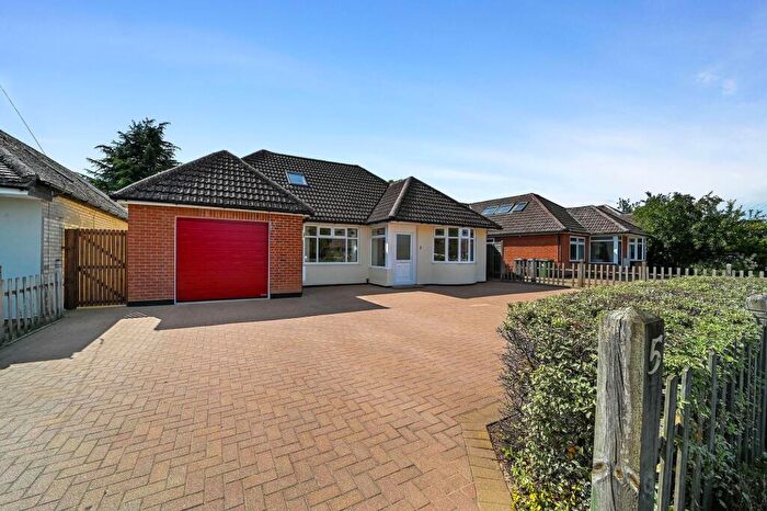 4 Bedroom Chalet For Sale In Black Tiles Lane, Martlesham, IP12