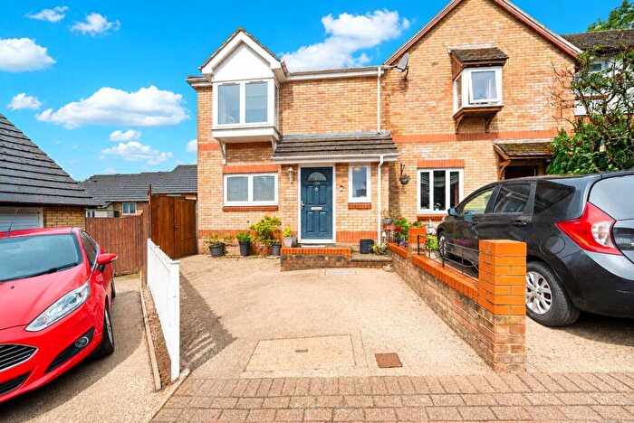 2 Bedroom End Of Terrace House For Sale In Clos Y Carlwm, Thornhill, Cardiff, South Glamorgan, CF14