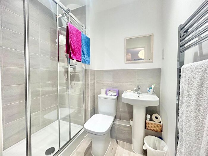 2 Bedroom Flat To Rent In Brocade Road, Andover, SP11
