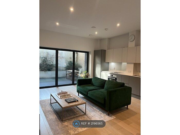 1 Bedroom Flat To Rent In Stamford Road, London, N1