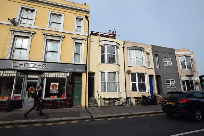 2 Bedroom Flat To Rent In Queens Road, Hastings, TN34